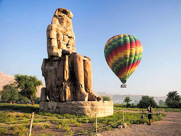 Hot air Balloon ride in Luxor Egypt over the west bank of the Nile